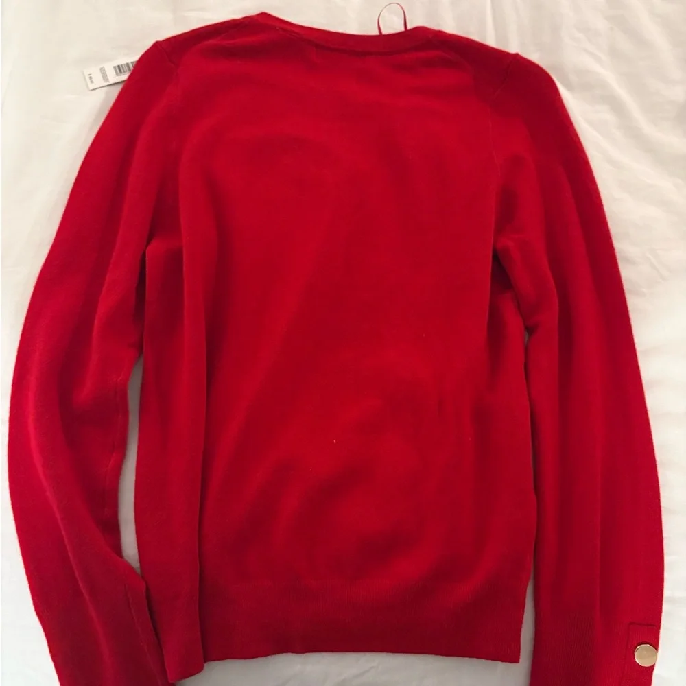 NWT T Tahari Red Cardigan with Gold Buttons - Picture 4 of 4